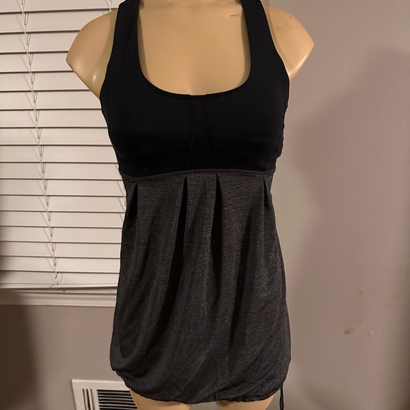 Lululemon run: tame me tank top gray and black - Picture 2 of 3
